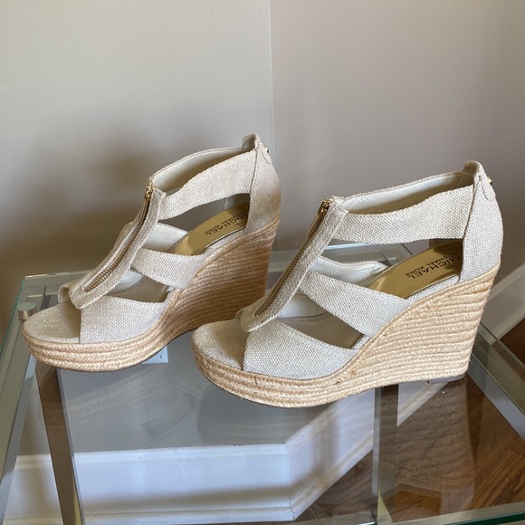 Michael Kors Damita Wedges (Tan/Sand) - Picture 4 of 5